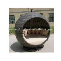 Apple shape hand woven poly rattan garden sofa sun bed with canopy